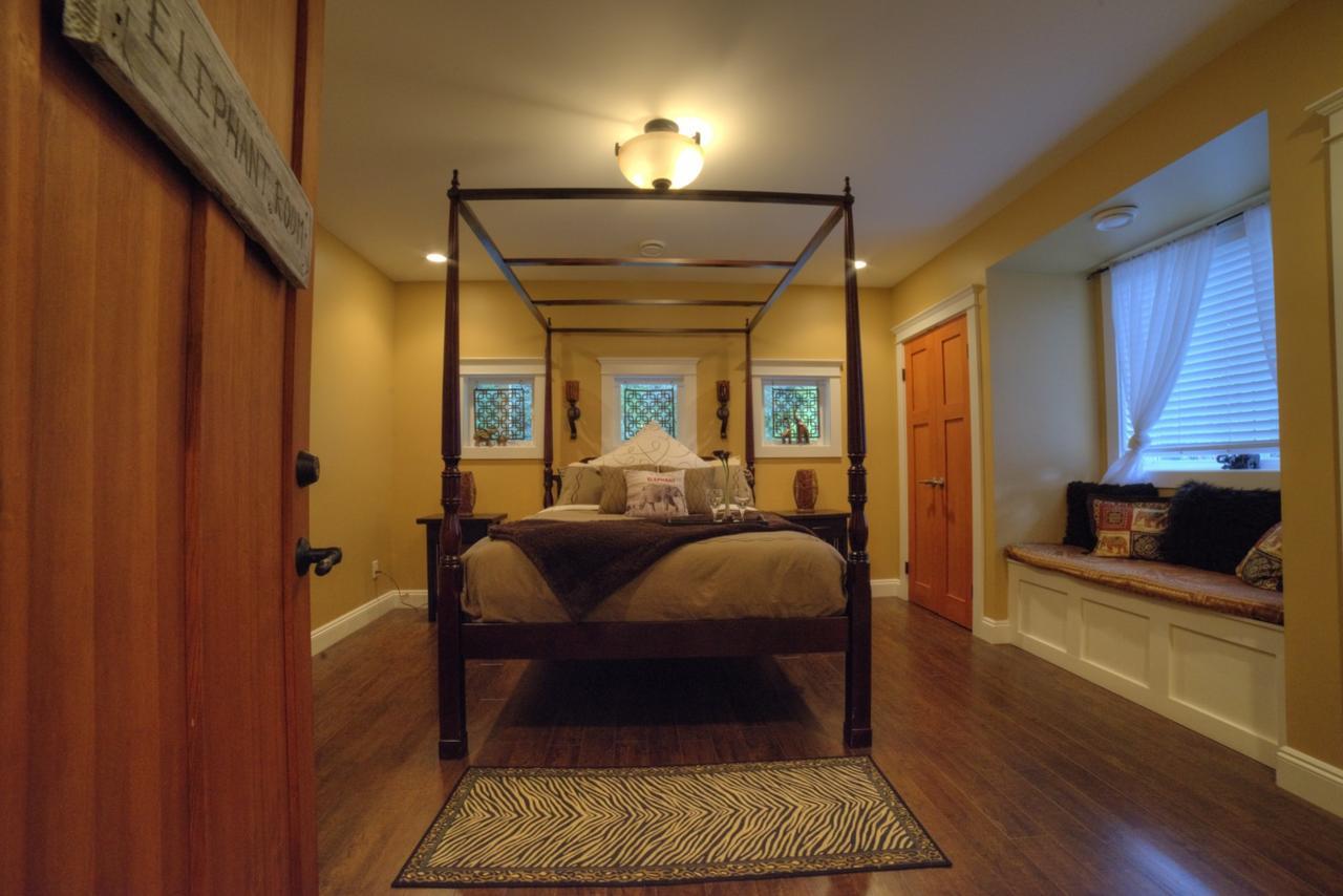 Shawnigan Suite B & B Shawnigan Lake Екстер'єр фото